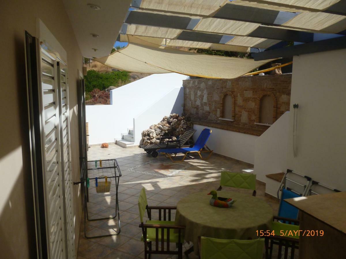 Vila Perigiali Seaside Vromopousi Exteriér fotografie